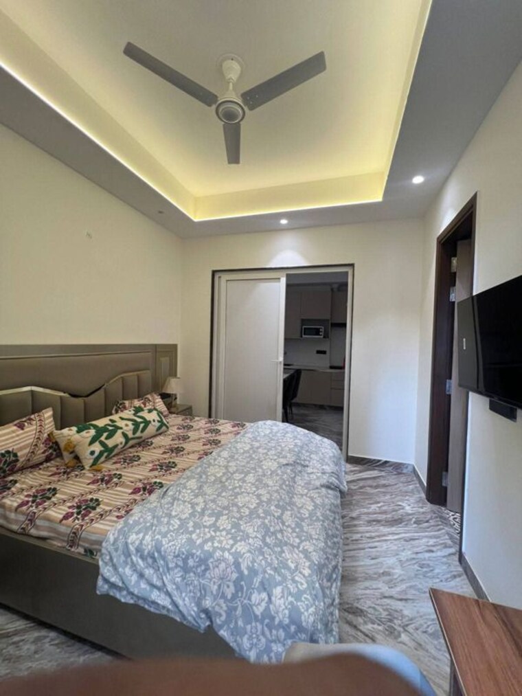Bedroom, saket 1 Bedroom 550 Sq.Ft. Apartment In Saket Delhi 9906763