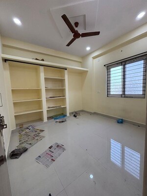 Room in 1 BHK Apartment at Kondapur – for Rent