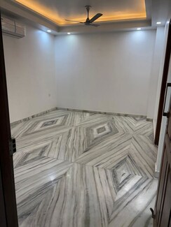 3 BHK Builder Floor For Rent in Sector 45