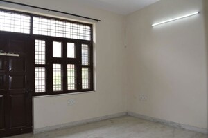 3 BHK Builder Floor For Rent in Sector 45