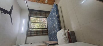 Bedroom in 2 BHK Apartment at La Classic, Malad West – for Rent