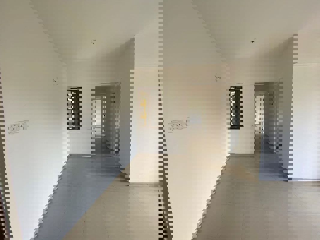 2.5 BHK 920 Sq.Ft. Apartment in DLH Udaka Heights Goregaon West