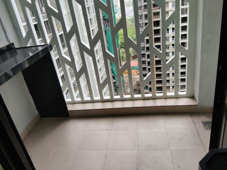 Balcony, lodha-woods 3 Bedroom 1100 Sq.Ft. Apartment In Kandivali East Mumbai 9906991