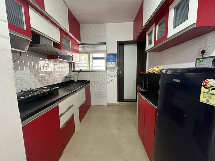 Kitchen, radha-housing-society 2 Bedroom 800 Sq.Ft. Apartment In Aundh Pune 9907072