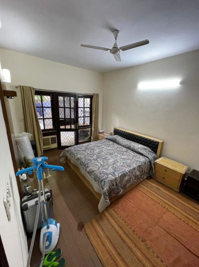 Living Room, dlf-city-phase-iv 2 Bedroom 1285 Sq.Ft. Villa In Dlf Phase iv Gurgaon 9907113