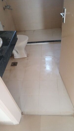 Kitchen in 3.5 BHK Apartment at Pioneer Park Phase 1, Sector 61 – for Rent