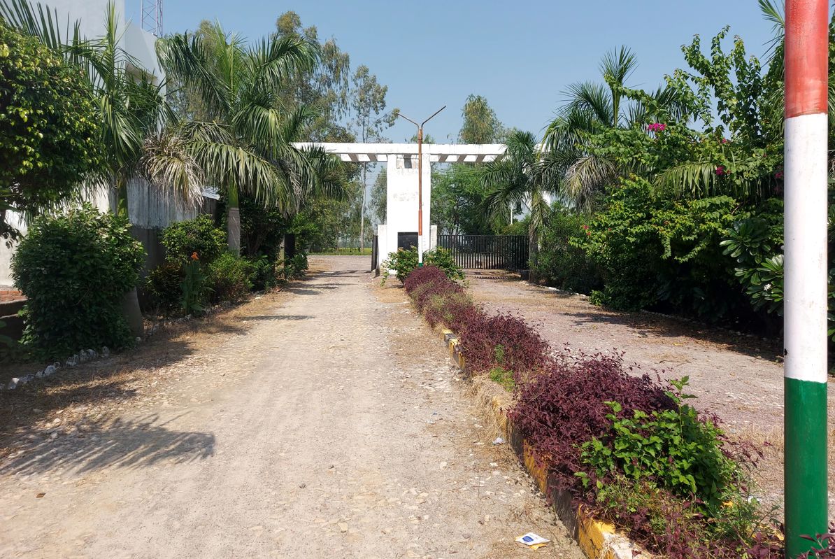 Plot For Sale in Raebareli Road
