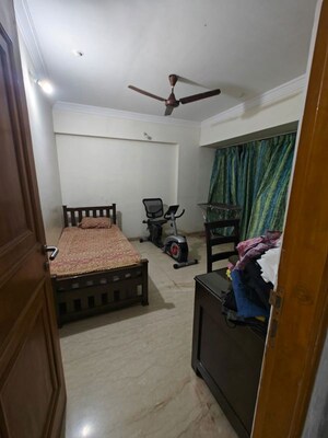 Team Area in 2 BHK Apartment at Kukreja Golfscappe , Chembur – for Rent