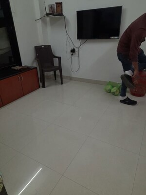 Team Area in 1 BHK Apartment at Neelganga Apartment, Lower Parel – for Rent