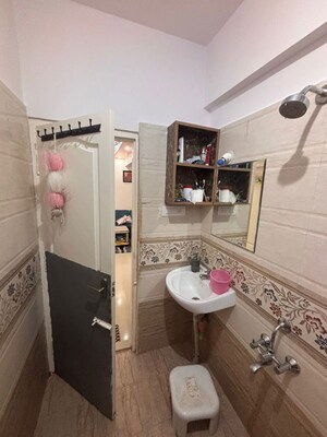 Attached Bathroom in 2 BHK Apartment at Pristine Apartments, Basapura, Basapura – for Rent