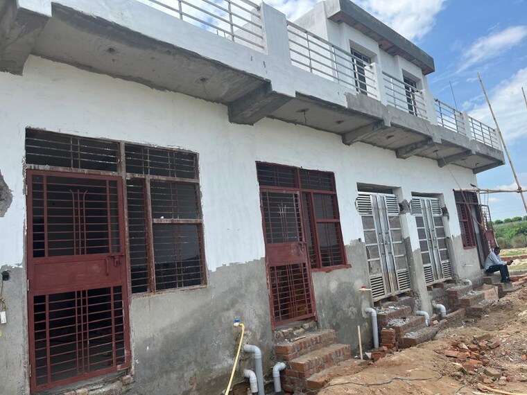 Exterior View, kudi khera 2 Bedroom 60 Sq.Yd. Villa In Kudi Khera Greater Noida 9907202