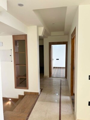 Building Lobby in 4 BHK Builder Floor at BPTP Park 81, Sector 81 – for Sale