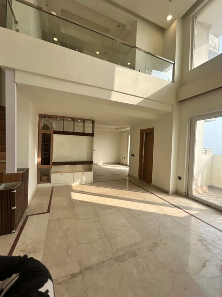 Kitchen, bptp-park-81 4 Bedroom 279 Sq.Ft. Builder Floor In Sector 81 Faridabad 9907322