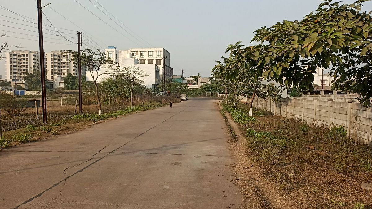 Plot For Sale in Dunda