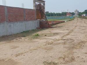  Plot – Exterior View View at Raebareli Road - for Sale