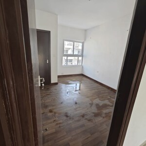 Room in 3 BHK Builder Floor at BPTP Park Elite Floors, Sector 75 – for Sale