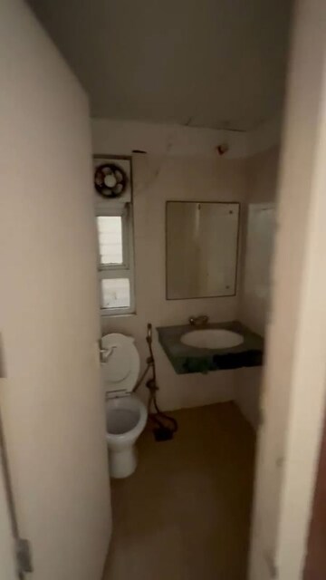 Bathroom in 3 BHK Builder Floor at BPTP Park 81, Sector 81 – for Sale