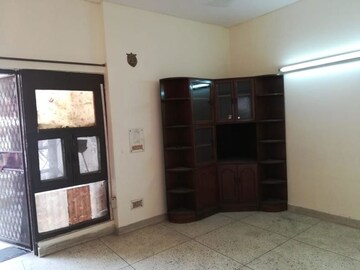 1 BHK Builder Floor For Rent in Safdarjung Development Area