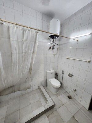 Bathroom in 3.5 BHK Apartment at Gaur City 2 - 16th Avenue, Sector 16c Greater Noida – for Sale