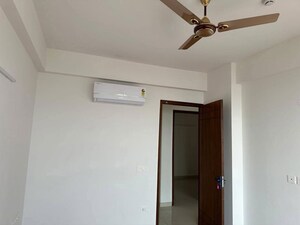 3 BHK Apartment For Rent in Artique Uptown Skylla, International Airport Road