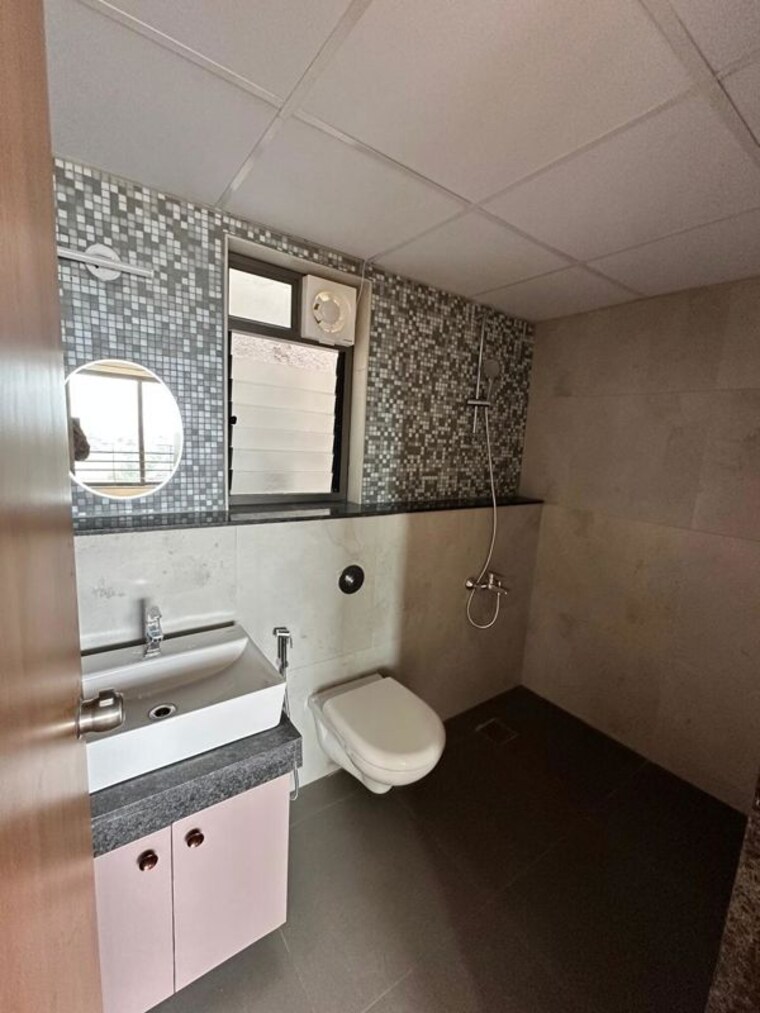 Bathroom, arvind-bel-air 2 Bedroom 1469 Sq.Ft. Apartment In Yelahanka Bangalore 9907529