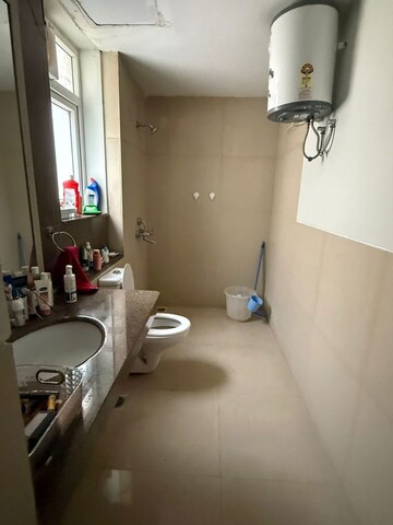 Furnished Amenities in 3.5 BHK Apartment at Emaar Palm Gardens, Sector 83 – for Rent