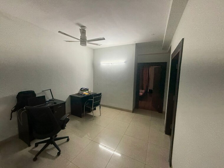 Master Bedroom, emaar-palm-gardens 3.5 Bedroom 1900 Sq.Ft. Apartment In Sector 83 Gurgaon 9907614