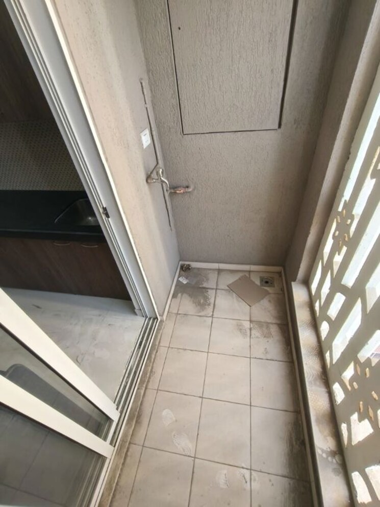 Balcony, lodha-codename-premier 1.5 Bedroom 540 Sq.Ft. Apartment In Dombivli East Thane 9907634