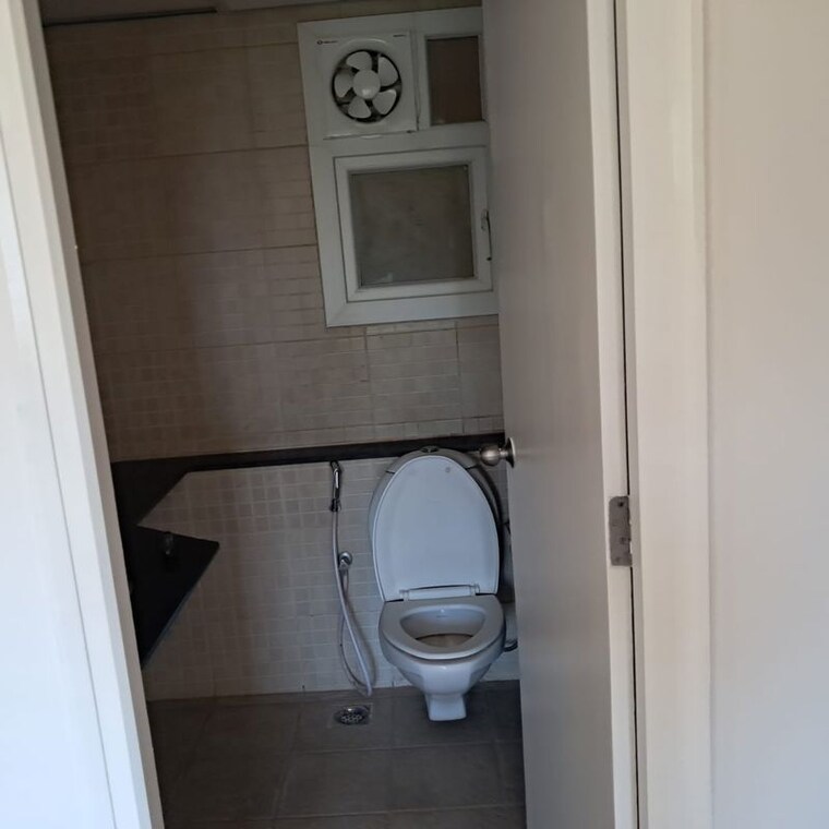 Bathroom, century-horizon 3 Bedroom 951 Sq.Ft. Apartment In Judicial Layout Bangalore 9907635