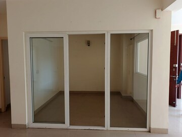 Building Lobby in 3 BHK Apartment at Smart World Orchard, Sector 61 – for Rent