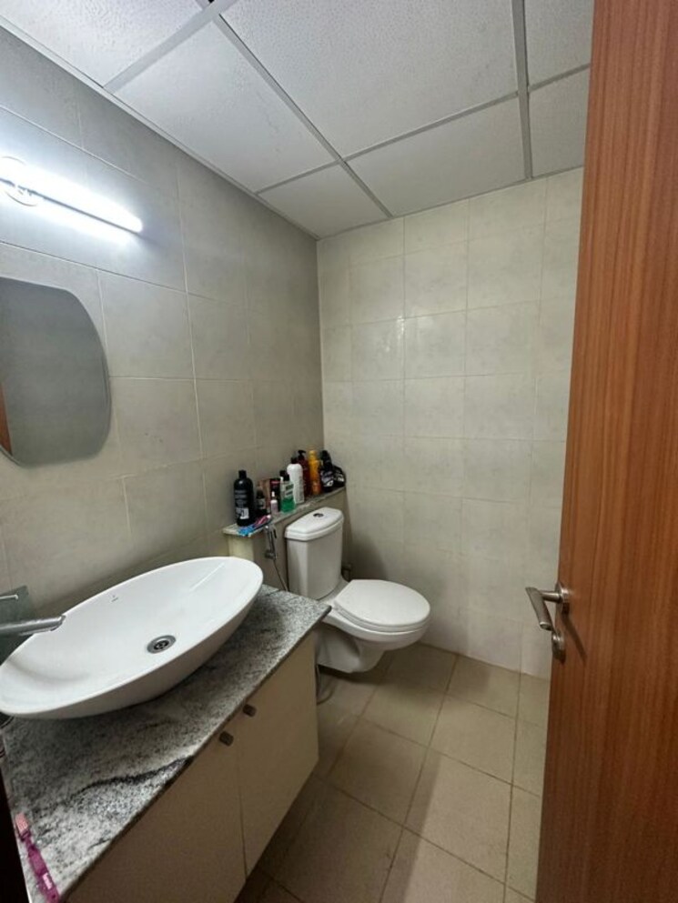 Bathroom, bhartiya-nikoo-homes 2 Bedroom 1059 Sq.Ft. Apartment In Thanisandra Main Road Bangalore 9907678