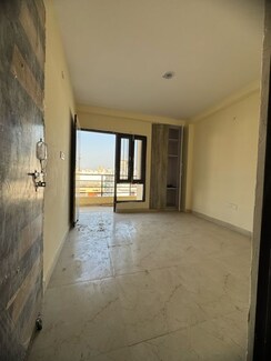 1 BHK + Servant Room Builder Floor For Rent in Chattarpur