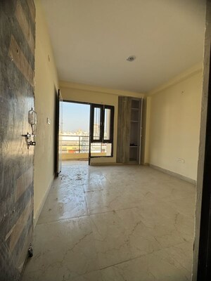 1 BHK Builder Floor For Rent in Chattarpur