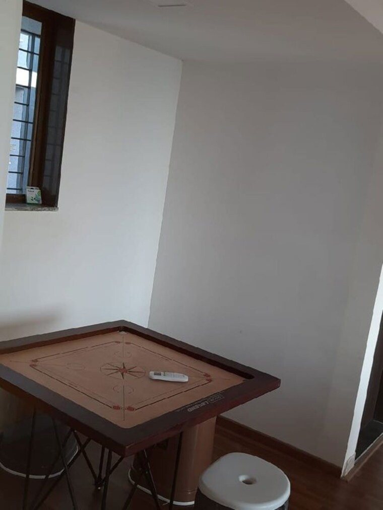 undefined, kandivali west 3 Bedroom 900 Sq.Ft. Apartment In Kandivali West Mumbai 9907659