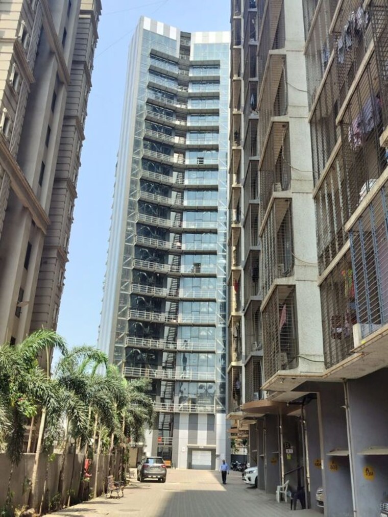 Exterior View, kandivali west 3 Bedroom 900 Sq.Ft. Apartment In Kandivali West Mumbai 9907659