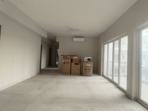 Room in 3.5 BHK Apartment at Spaze Kalistaa, Sector 84 – for Sale