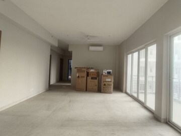 Room in 3.5 BHK Apartment at Spaze Kalistaa, Sector 84 – for Sale