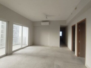 Room in 3.5 BHK Apartment at Spaze Kalistaa, Sector 84 – for Sale