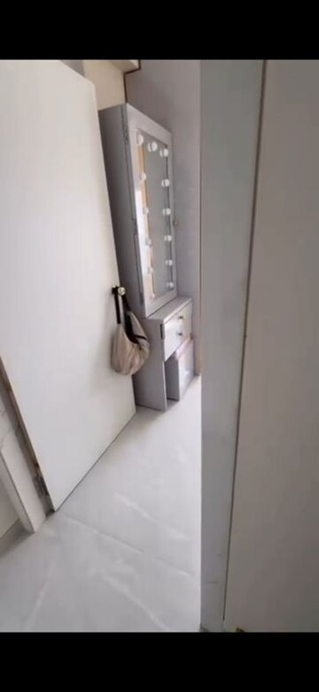 Room in 2 BHK Apartment at Dhaval Ganga, Bandra West – for Rent