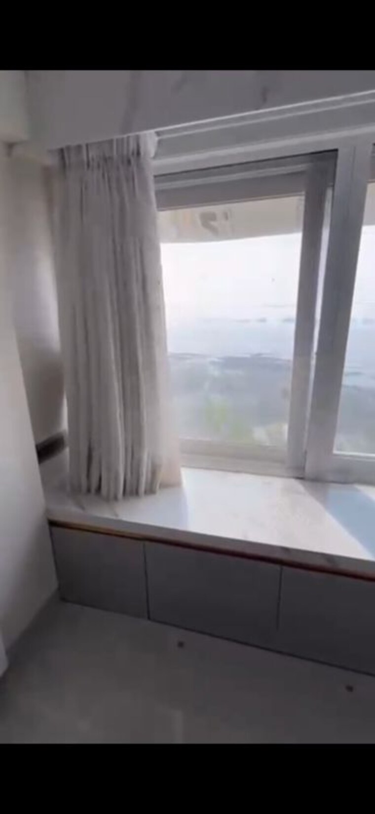 Room, dhaval-ganga 2 Bedroom 800 Sq.Ft. Apartment In Bandra West Mumbai 9907734