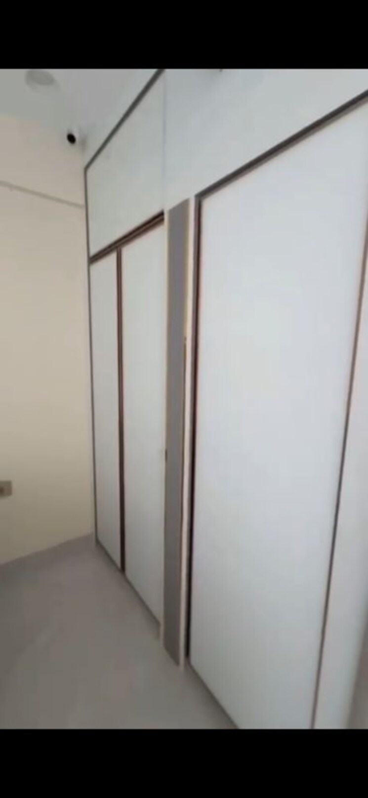 Room, dhaval-ganga 2 Bedroom 800 Sq.Ft. Apartment In Bandra West Mumbai 9907734