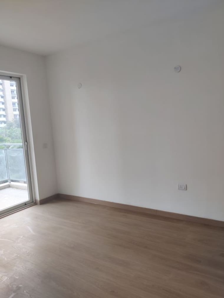 Room, emaar-imperial-gardens 3.5 Bedroom 2025 Sq.Ft. Apartment In Sector 102 Gurgaon 9907807