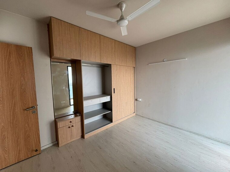 Room, m3m-sky-city 2 Bedroom 1310 Sq.Ft. Apartment In Sector 65 Gurgaon 9907821