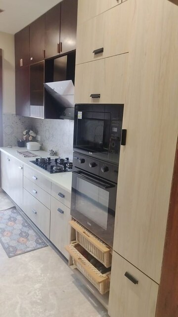 Kitchen in 4 BHK Builder Floor at SS Linden, Sector 84 – for Sale