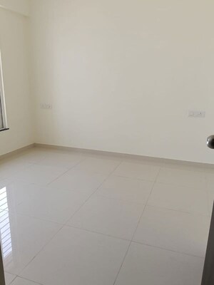 Room in 2 BHK Apartment at Kolte Patil Life Republic R 10, Hinjewadi – for Rent