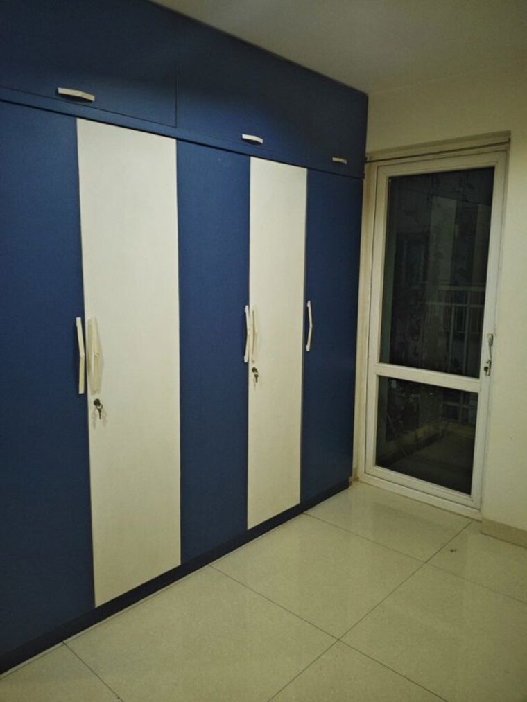 Room, svc-tree-walk 3 Bedroom 1933 Sq.Ft. Apartment In Kondapur Hyderabad 9907738