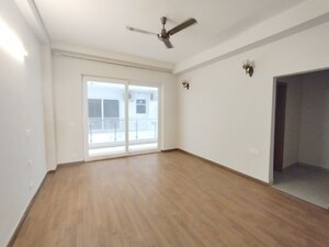 Room in 4 BHK Apartment at SS Linden, Sector 84 – for Sale