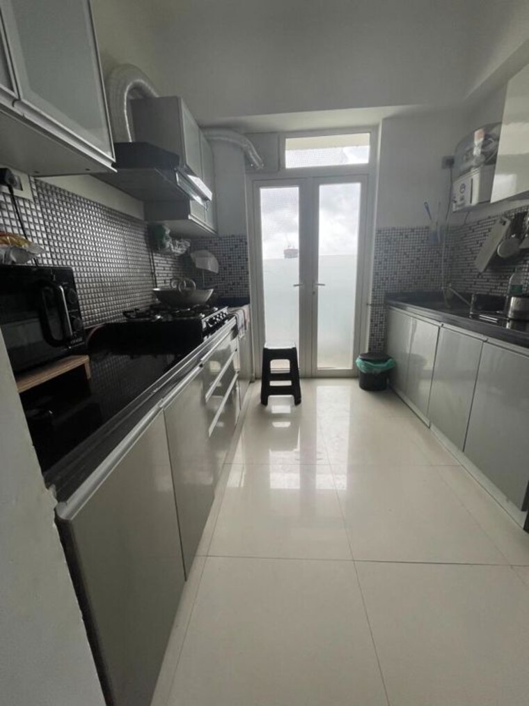 Kitchen, omkar-alta-monte 2 Bedroom 950 Sq.Ft. Apartment In Malad East Mumbai 9907865