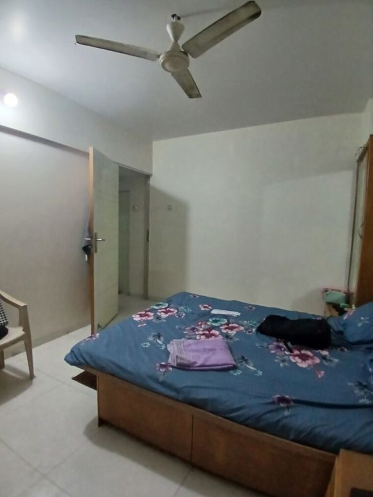 Bedroom, andheri west 1 Bedroom 450 Sq.Ft. Apartment In Andheri West Mumbai 9907937