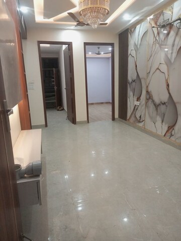 2 BHK Builder Floor For Sale in Sun Bright Apartment, Sector 73